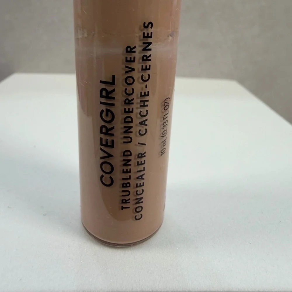🩷5/$10🩷 COVERGIRL Trueblend Undercover Concealer - Warm Beige